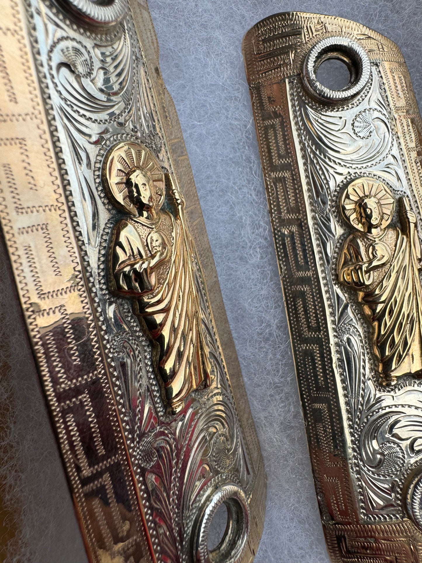 1911 9.25 Silver & 14kt GOLD Engraved Pistol Grips "SAN JUDAS 38 Super 45