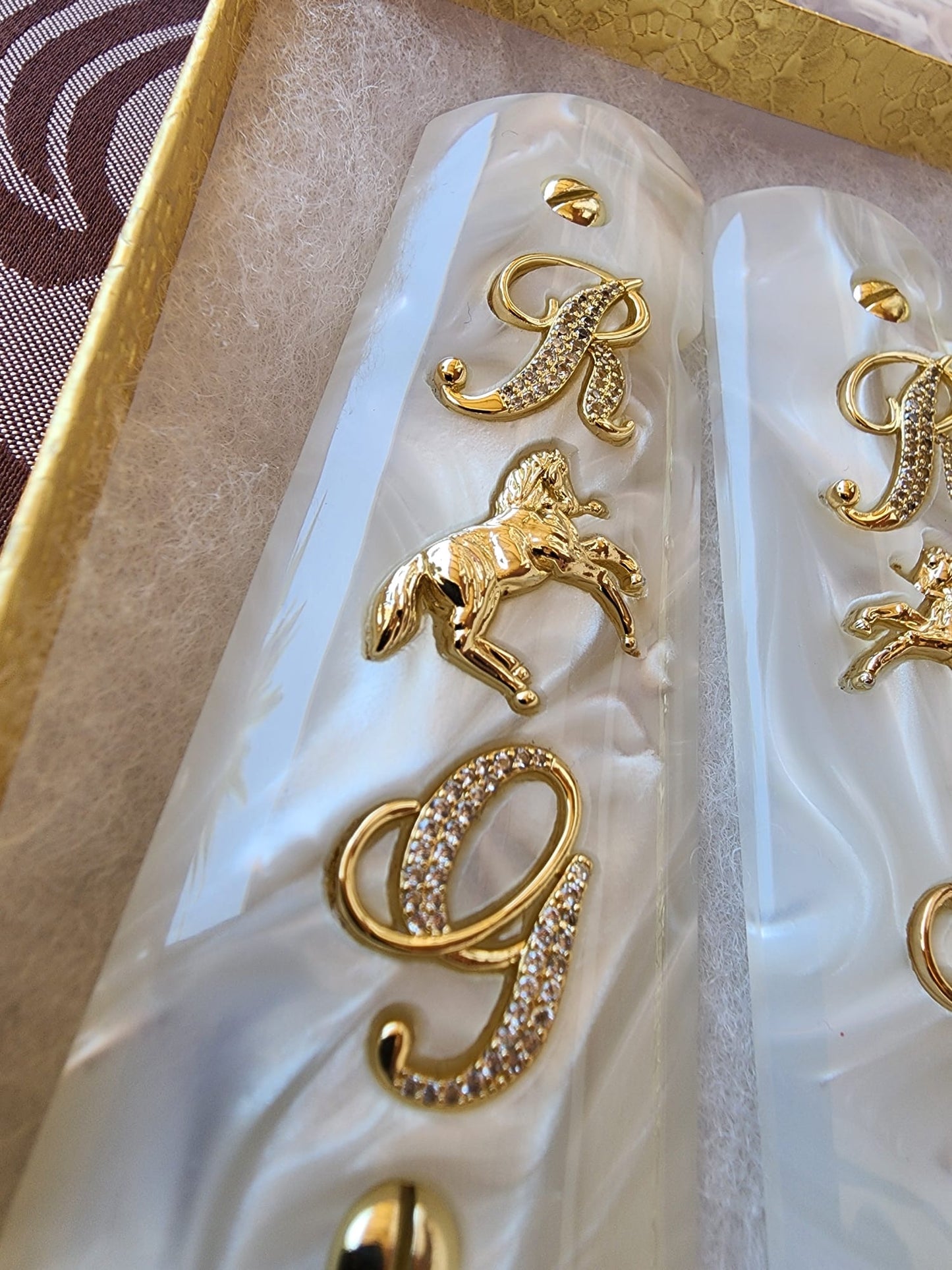 1911 White Pearl Grips Gold “R” & “G” Inlays with Horse Emblem & 24K Gold Plated Screws