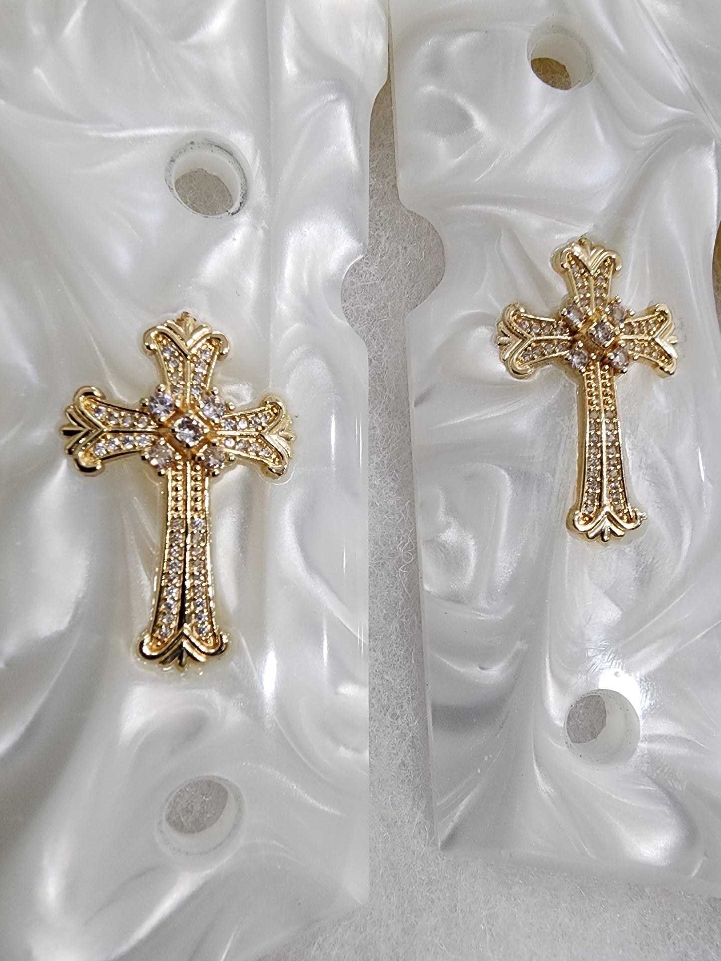 Beretta engraved Cross 24k Gold Plated Inlayed CZ stones Grips White Pearl Grips 92 Fs 96 Fs M9