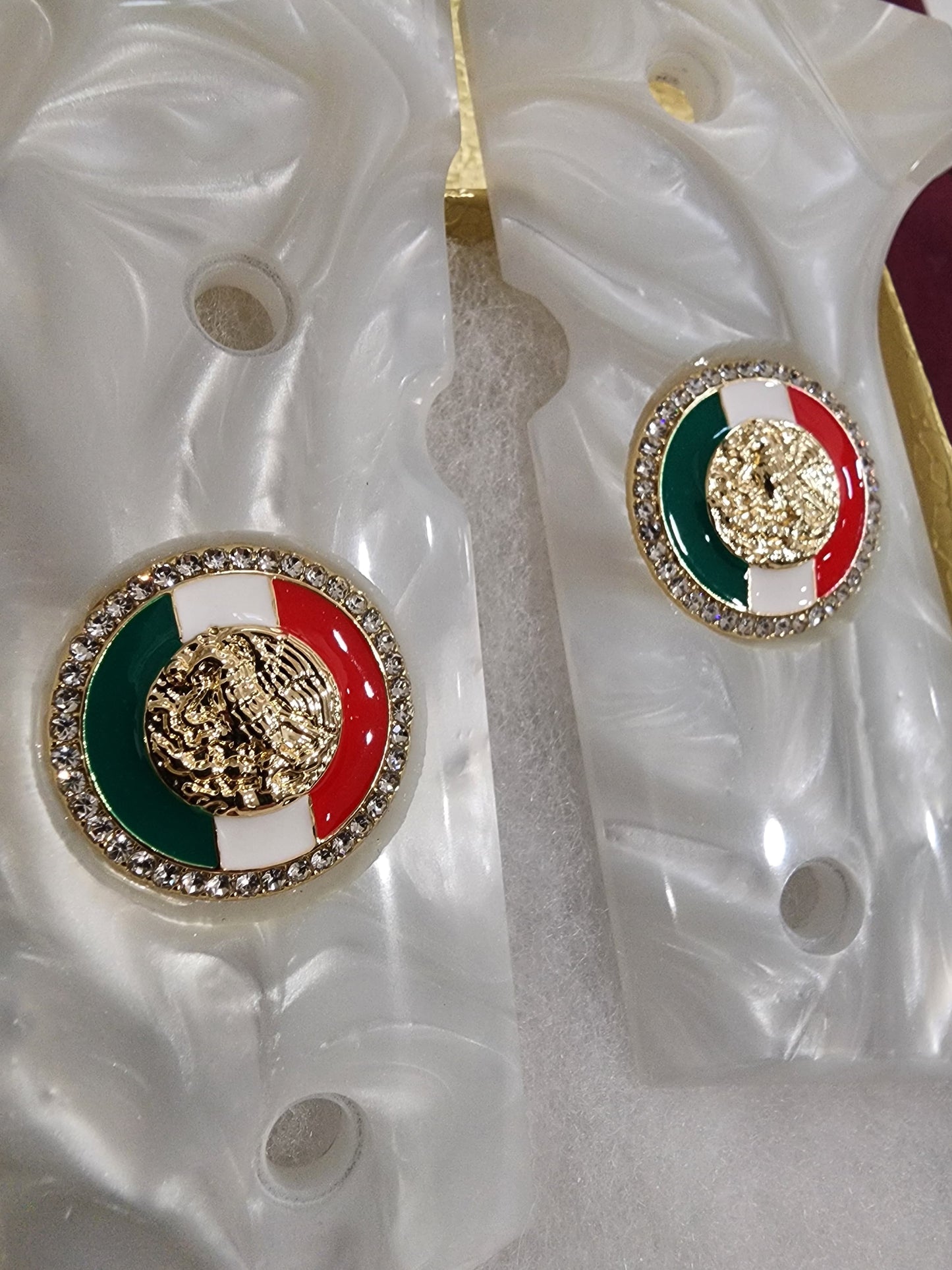 Beretta engraved Mexican Flag 24k Gold Plated Inlayed CZ stones Grips White Pearl Grips 92 Fs 96 Fs M9