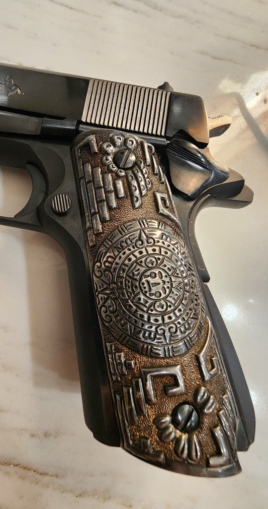 9.25 Silver Mexican Vintage Engraved Pistol Grips COLT 38 super/45