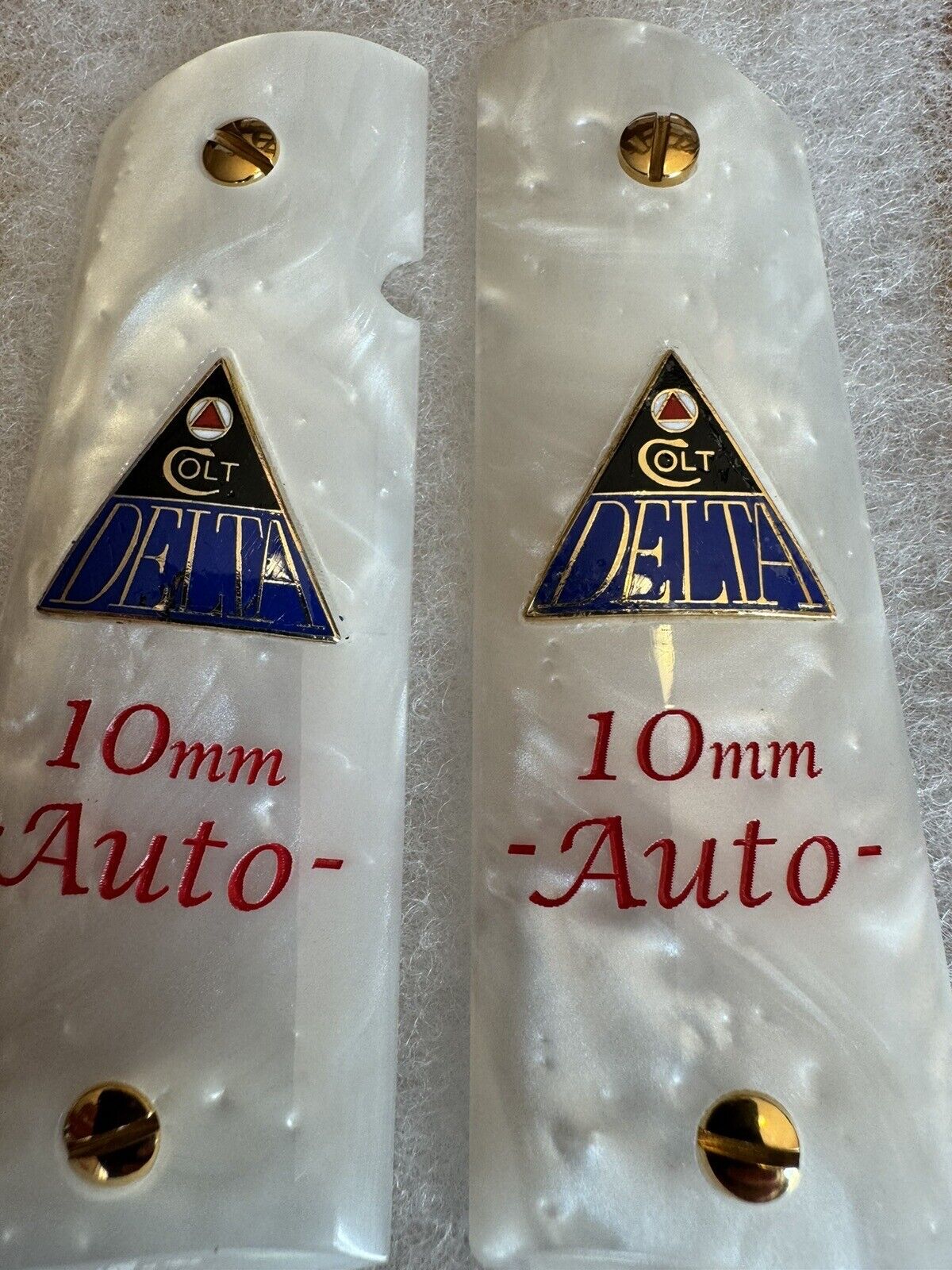 1911 Pearl Custom Designed Delta Elite Medallion Gold Cup 10mm Grips