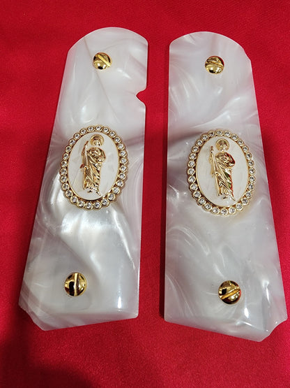 1911 White Pearlite Grip – San Judas Gold Oval Plated with CZ stones border – Government Model