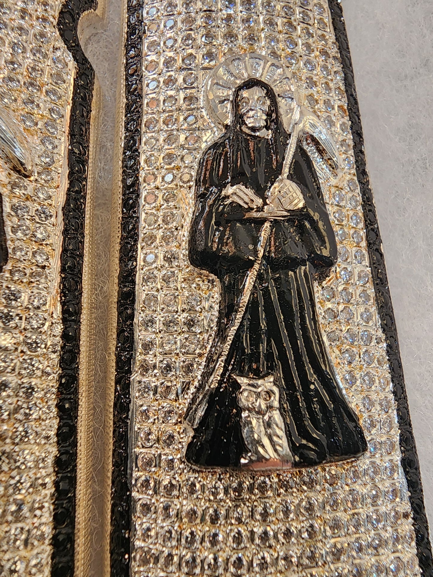 Santa Muerte 1911 Pistol Grips –  CZ Stone Inlay – Full-Size 1911