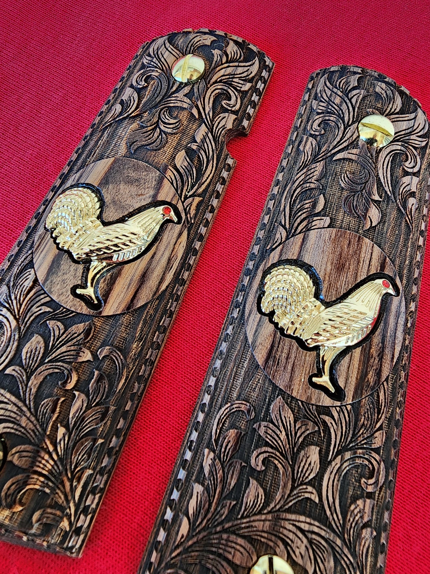 Custom 1911 Full Size Walnut Wood Grips – Scroll Engraving with Gold Plated 24k Rooster Inlay  – Government & Commander Compatible