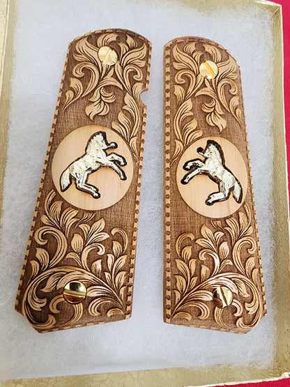 Custom Engraved Maple 1911 Wood Grips Rampant Horse With Gold Plated Screws