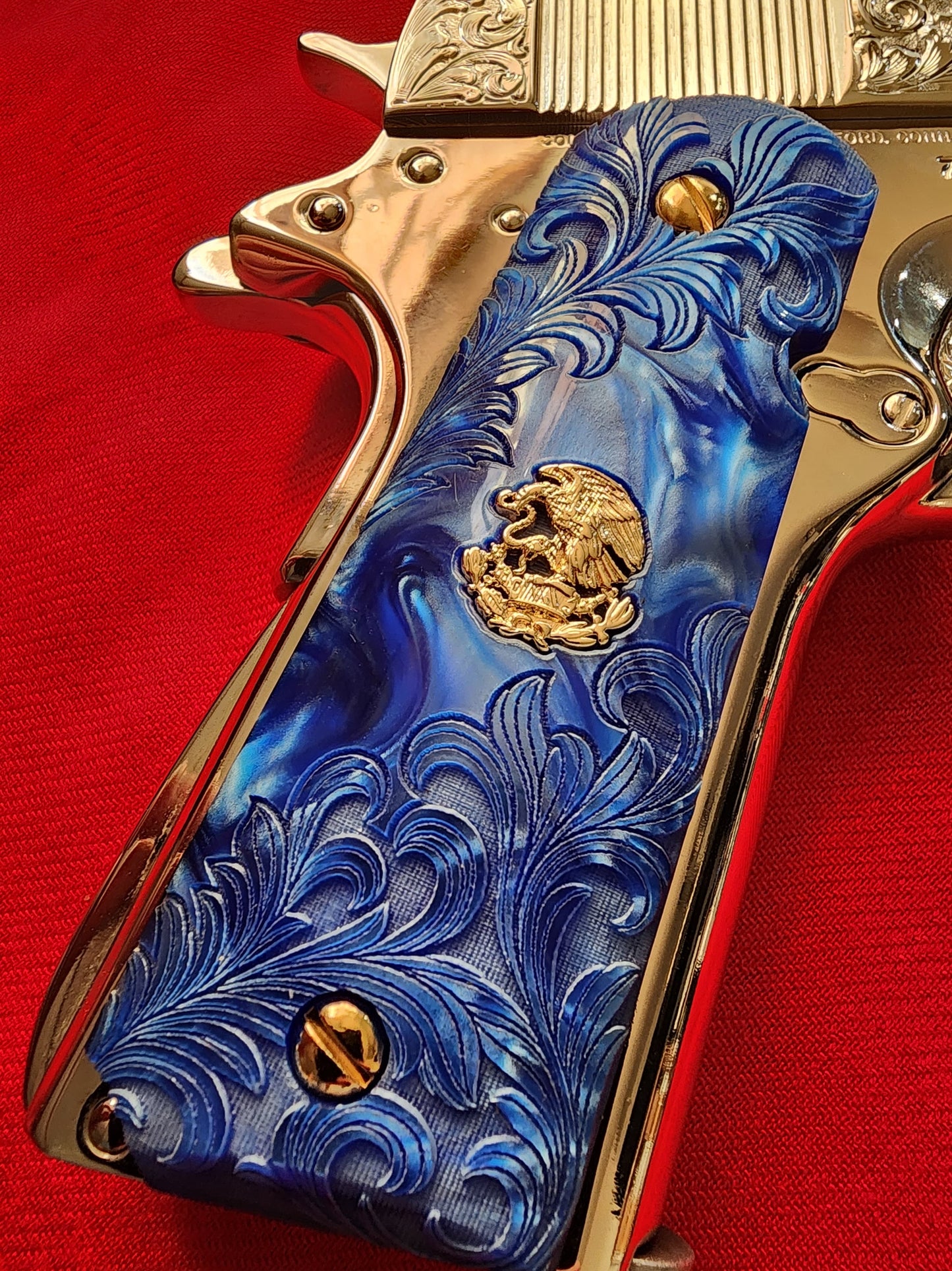 1911 Grips Engraved Royal Swirl Blue Pearl with Mexican Eagle (24k Gold Screws)
