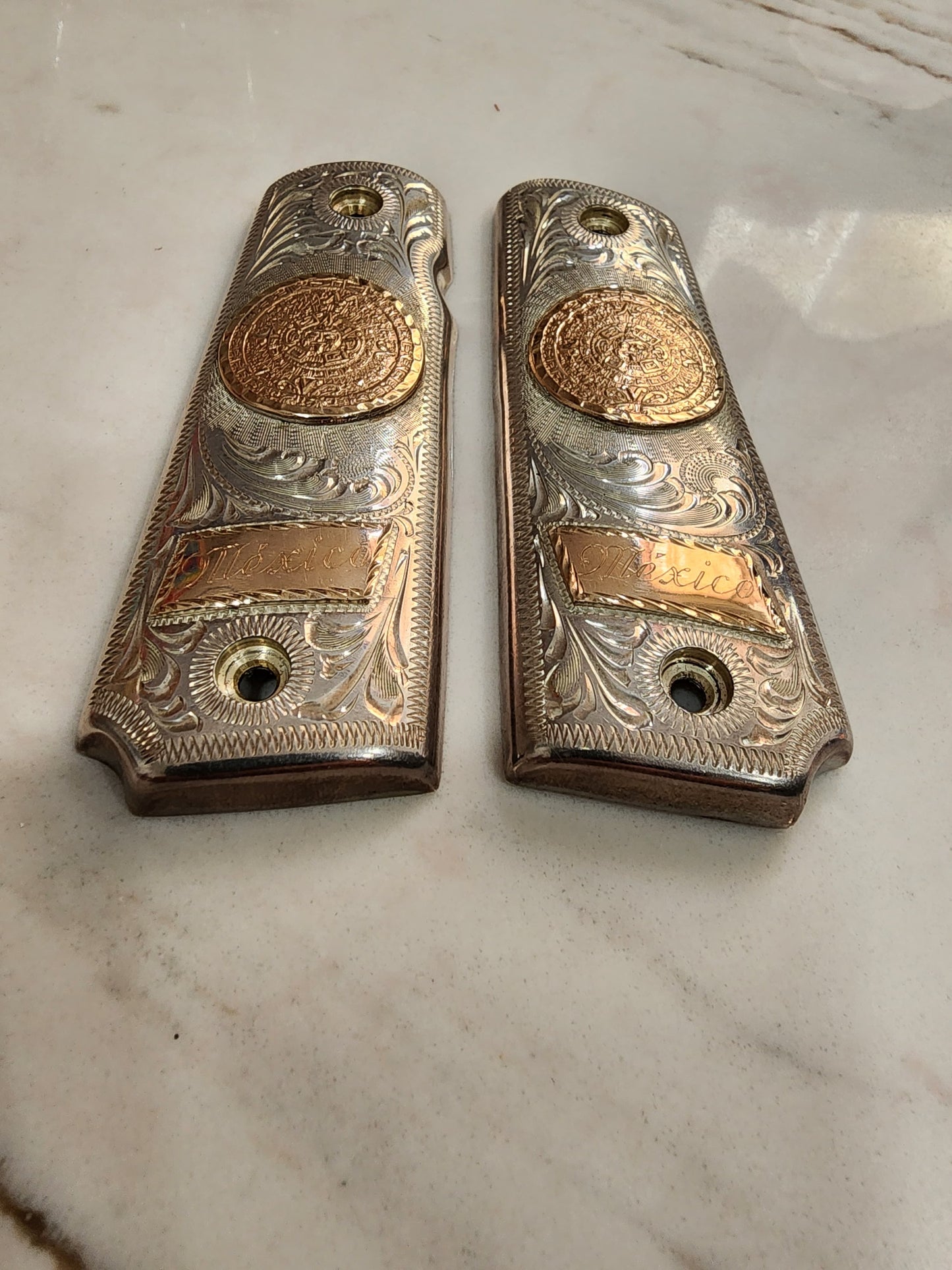 9.25 10kt gold inlay Silver Mexican Vintage Engraved Pistol Grips COLT 38 super/45
