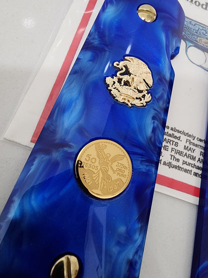 1911 Grips – Royal Swirl Blue Pearl with 24k Gold Plated Mexican Eagle and Mini Centenario Emblems (24k Gold Screws)