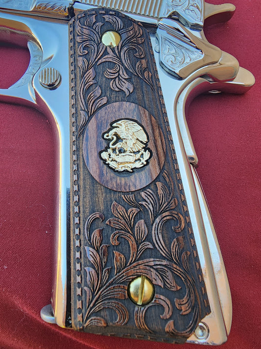 Custom Engraved 1911 Pistol Grips Mexican Eagle Medallion Walnut Wood Gold Plated Screws