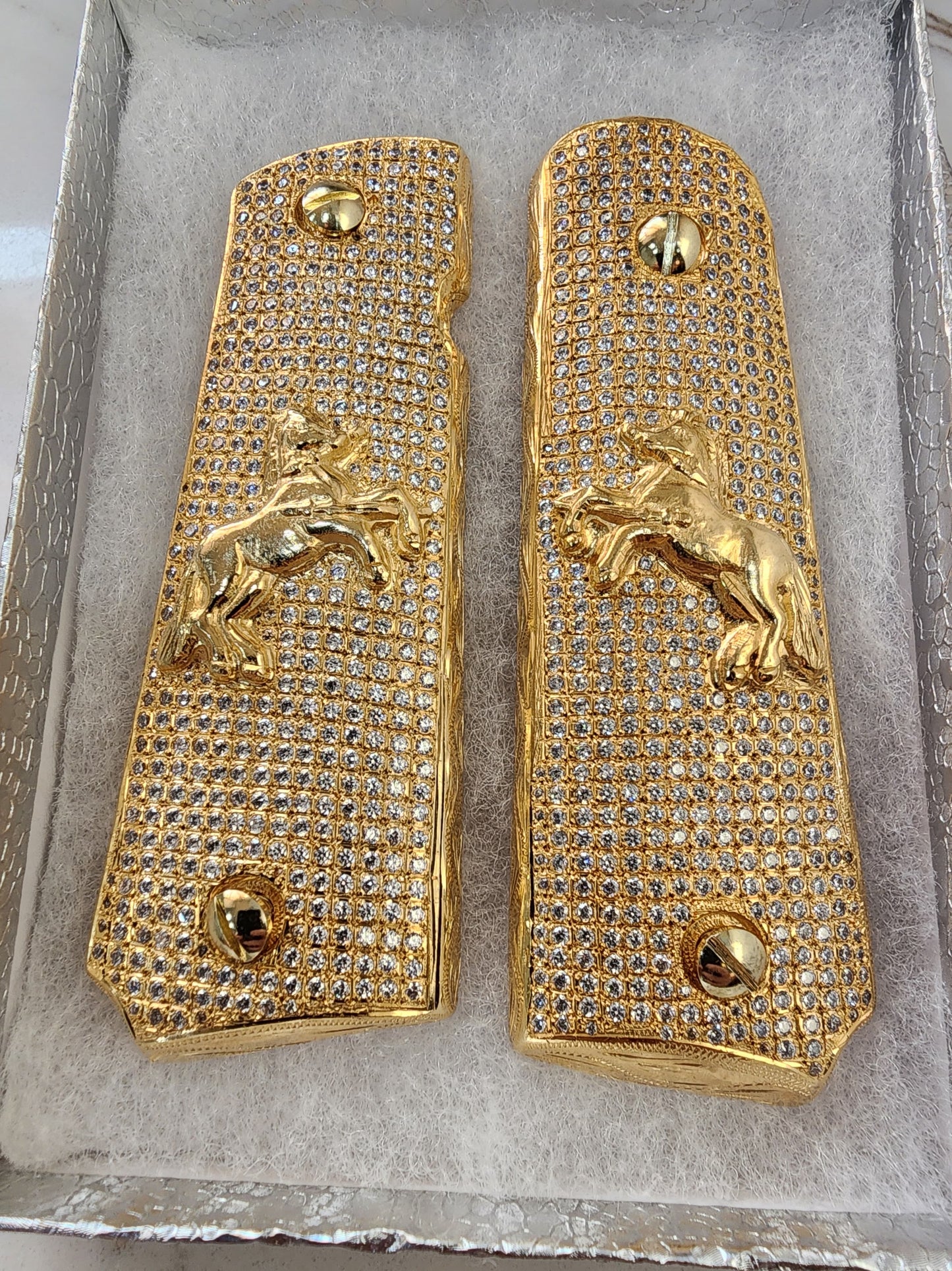 Rampart Horse 1911 Pistol Grips –  CZ Stone Inlay – Full-Size 1911