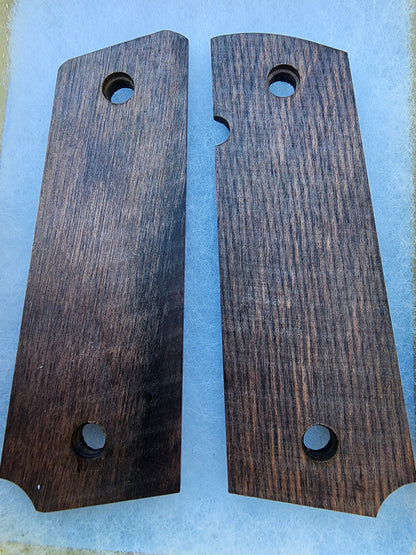 Custom Engraved 1911 Pistol Grips Mexican Eagle Medallion Walnut Wood Gold Plated Screws